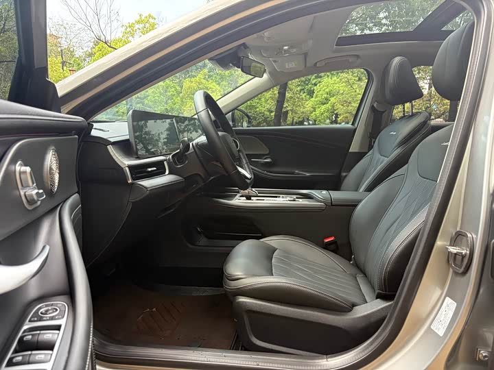 Фото 8 - Chery Arrizo 8