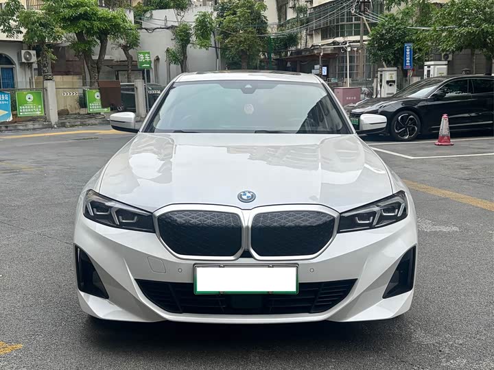 BMW i3 2025 2025款 eDrive 35 L