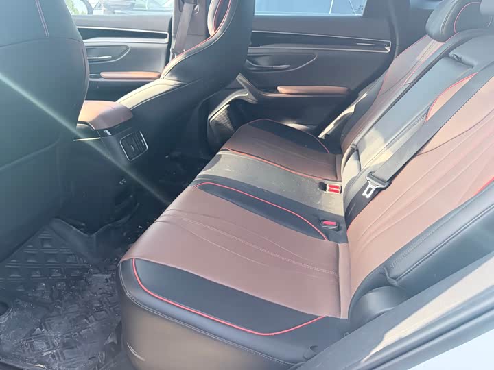 BYD Song Plus 2020 2020款 1.5T 自动尊贵型