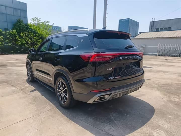 Zdjęcie 5 - Chery Tiggo 8 Pro