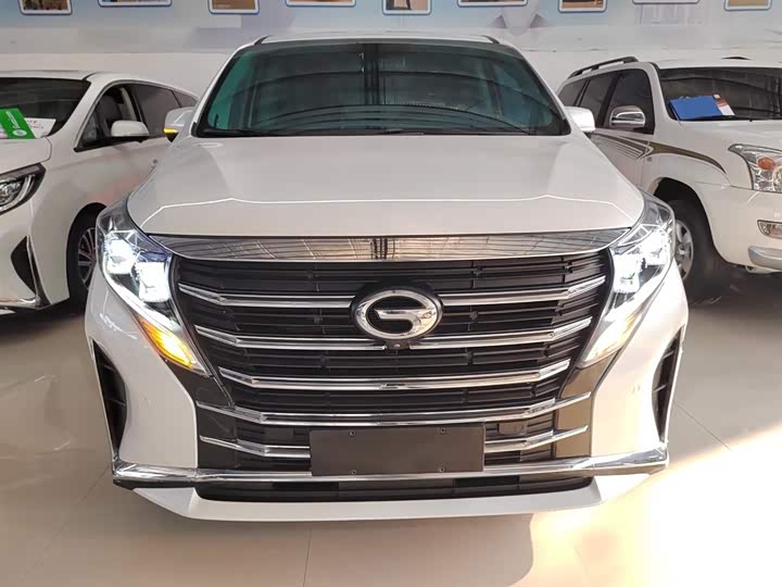 Фото 3 - GAC Trumpchi M8