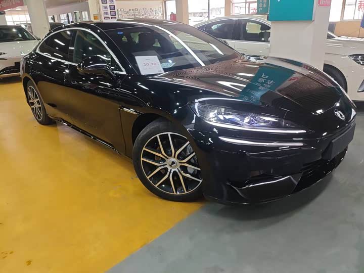 2024 Denza Z9