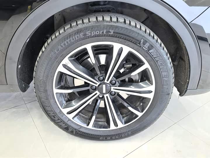 Wey VV6 2021 2021款 2.0T 两驱智护+