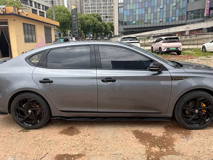 MG Motor 6 2021 2021款 Pro 1.5T 自动领潮豪华版