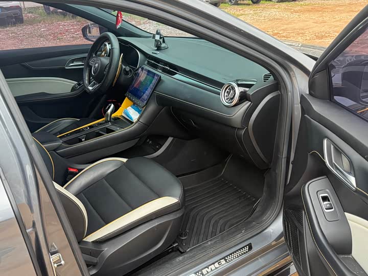 MG Motor 6 2021 2021款 Pro 1.5T 自动领潮豪华版