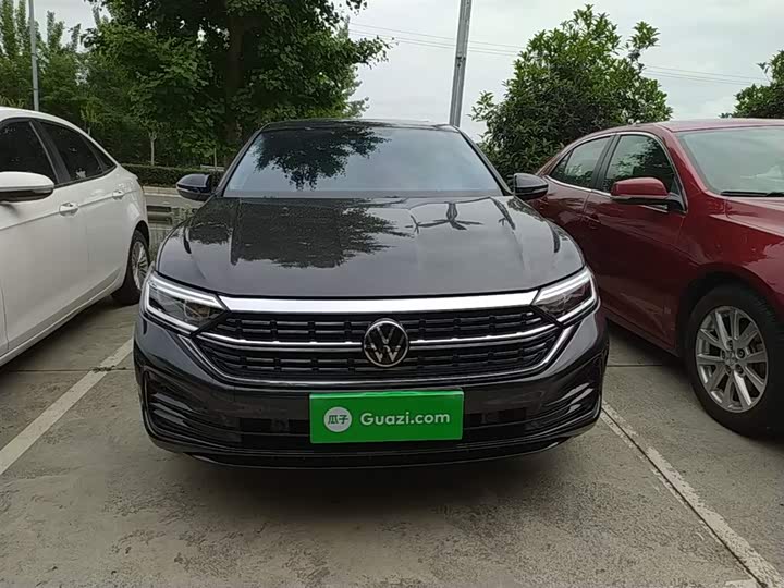 Фото 3 - Volkswagen Sagitar L