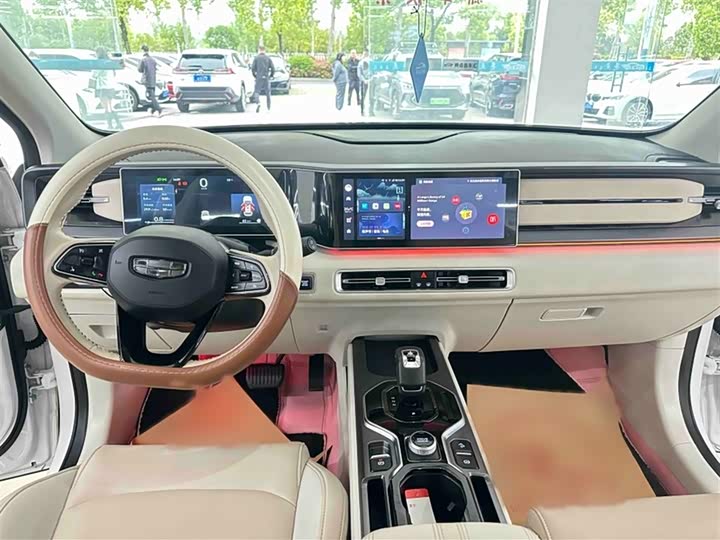 Geely Icon 2023 2023款 1.5TD 巧克力醇巧版