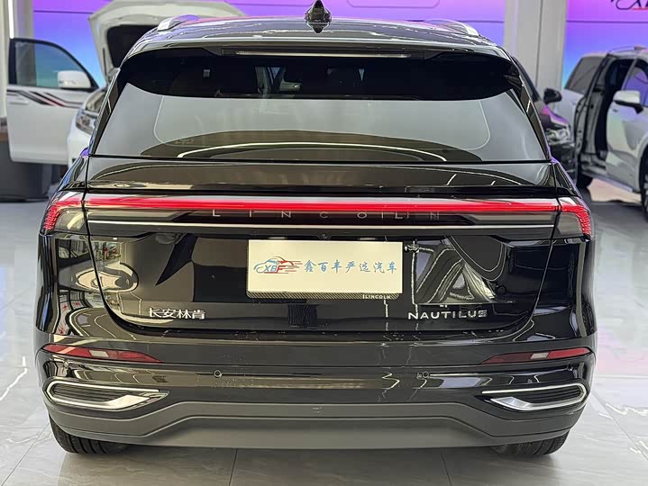 Lincoln Nautilus 2023 2023款 2.0T 四驱尊享版