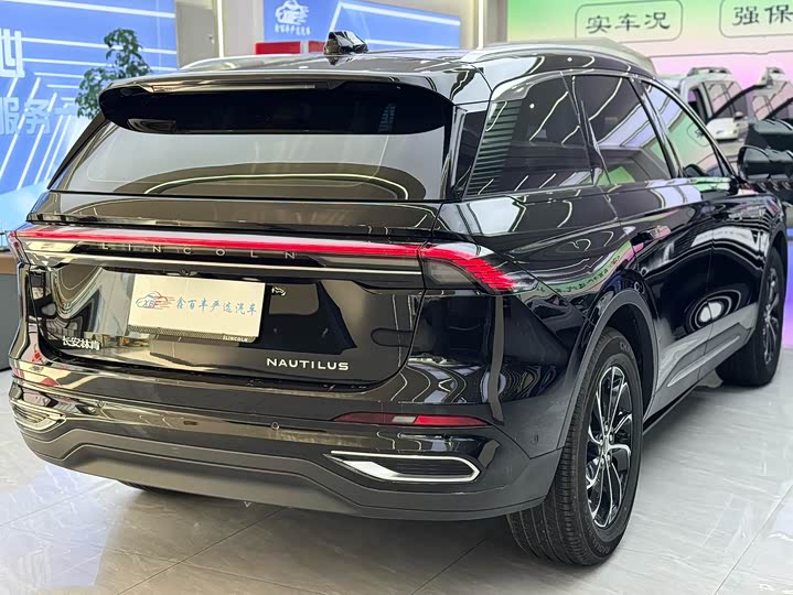 Lincoln Nautilus 2023 2023款 2.0T 四驱尊享版
