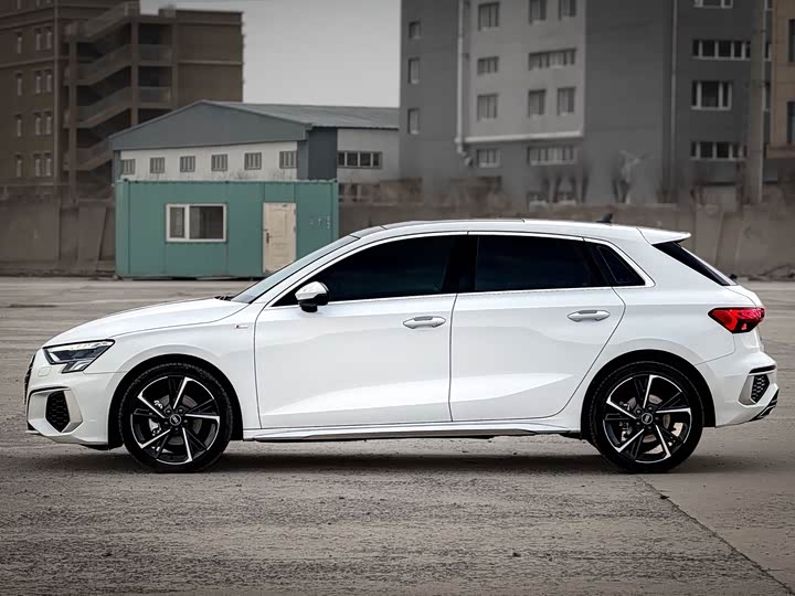 Zdjęcie 8 - Audi A3