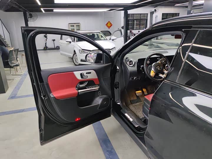 Mercedes-Benz GLA-Class AMG 2023 2023款 AMG GLA 35 4MATIC