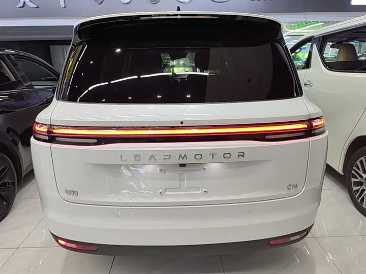 Leapmotor C16 2026 2026款 增程 280激光雷达版 6座
