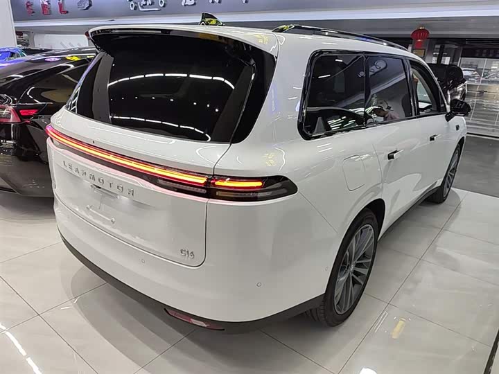 Leapmotor C16 2026 2026款 增程 280激光雷达版 6座