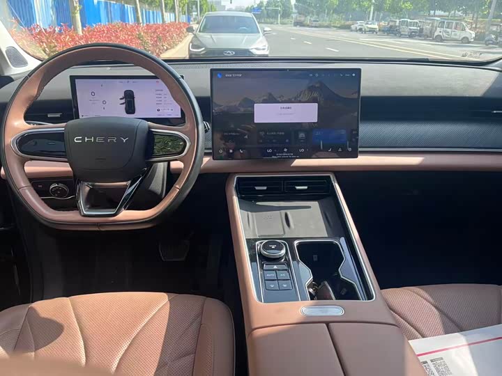 Chery Tiggo 8L 2024 2024款 2.0T 两驱豪华版 5座
