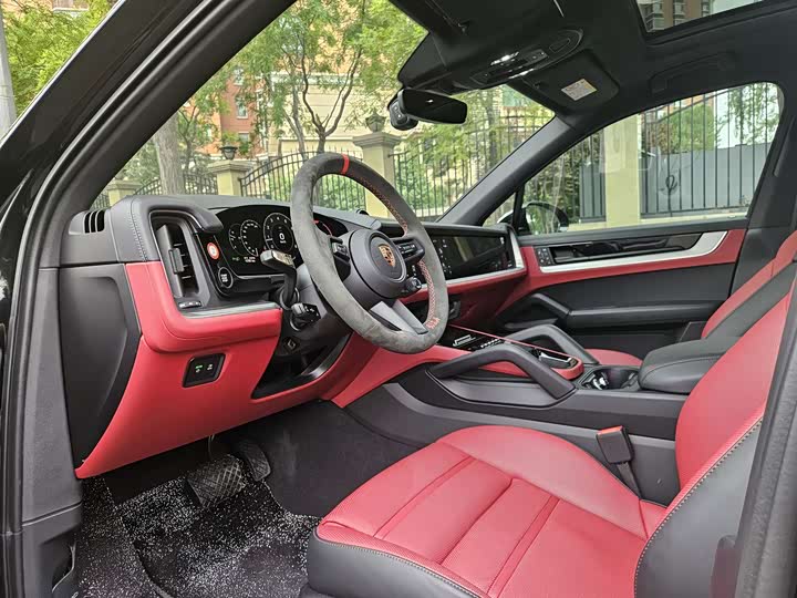 Porsche Cayenne 2025 2025款 Cayenne 3.0T 逐梦版