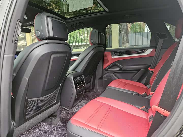 Porsche Cayenne 2025 2025款 Cayenne 3.0T 逐梦版