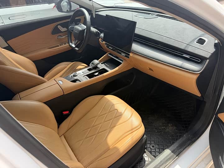 Zdjęcie 4 - Chery Arrizo 8 Pro
