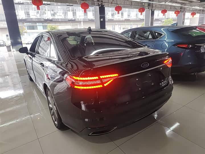 Ford Taurus 2019 2019款 EcoBoost 245 尊享版