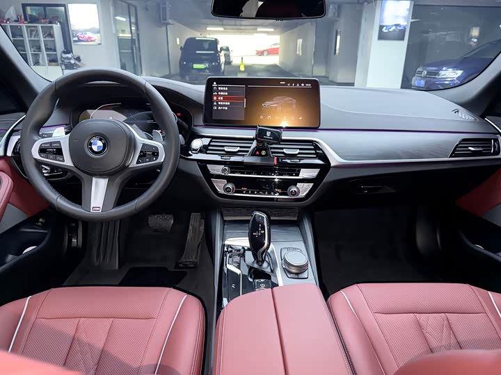 Фото 7 - BMW 5 Series