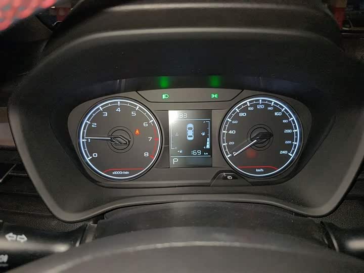 2021 Geely Vision X3