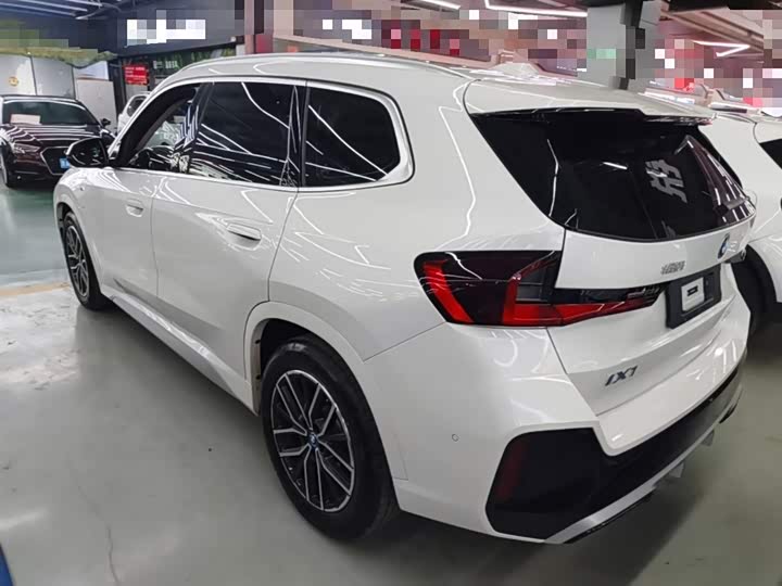 BMW iX1 2025 2025款 eDrive25L M运动套装