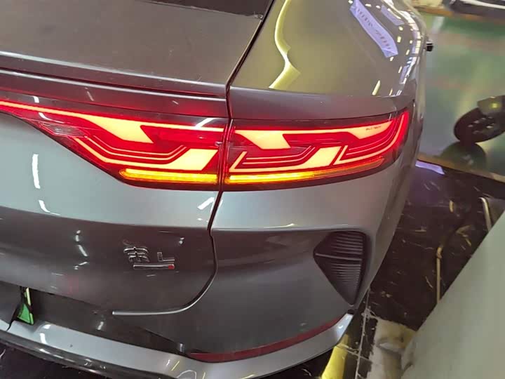 BYD Song L 2025 2025款 智驾版 662km 激光雷达卓越型