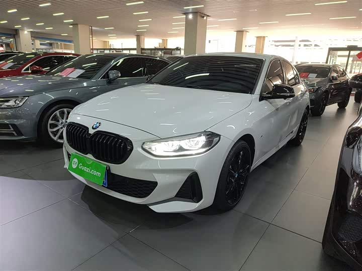 BMW 1 Series 2023 2023款 125i M运动曜夜版