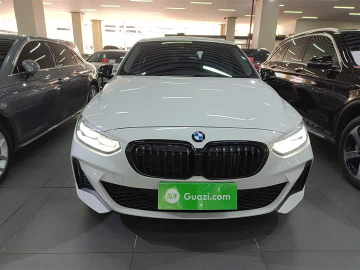 BMW 1 Series 2023 2023款 125i M运动曜夜版
