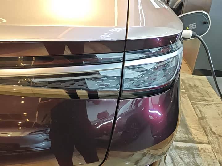 BYD Seal 07 DM-i Hybrid 2025 2025款 DM-i 1.5L 125km 尊贵型