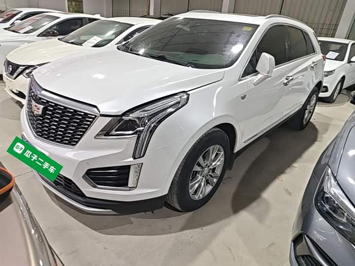 Фото 2 - Cadillac XT5