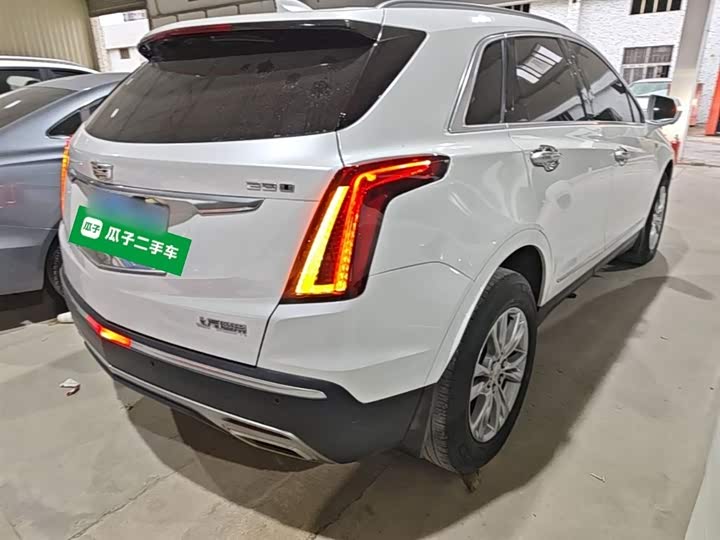 Фото 7 - Cadillac XT5