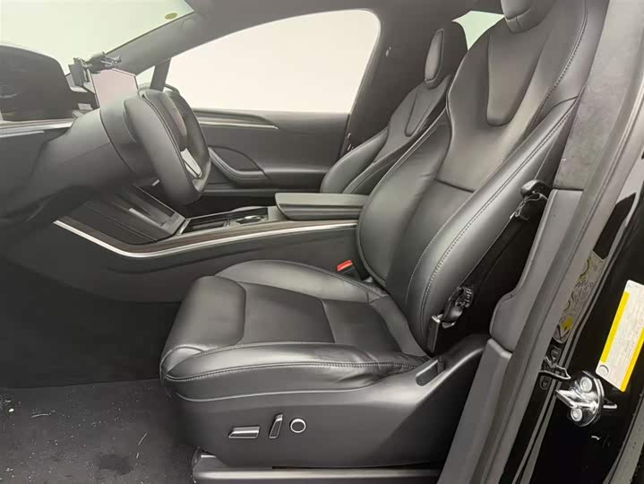 Tesla Model X 2023 2023款 双电机全轮驱动版