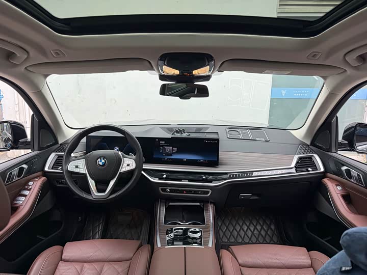 BMW X7 2023 2023款 xDrive40i 领先型豪华套装