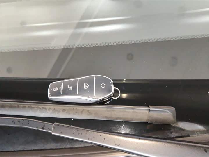 Фото 9 - BYD Qin Plus