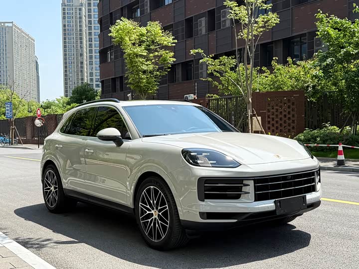 Фото 3 - Porsche Cayenne