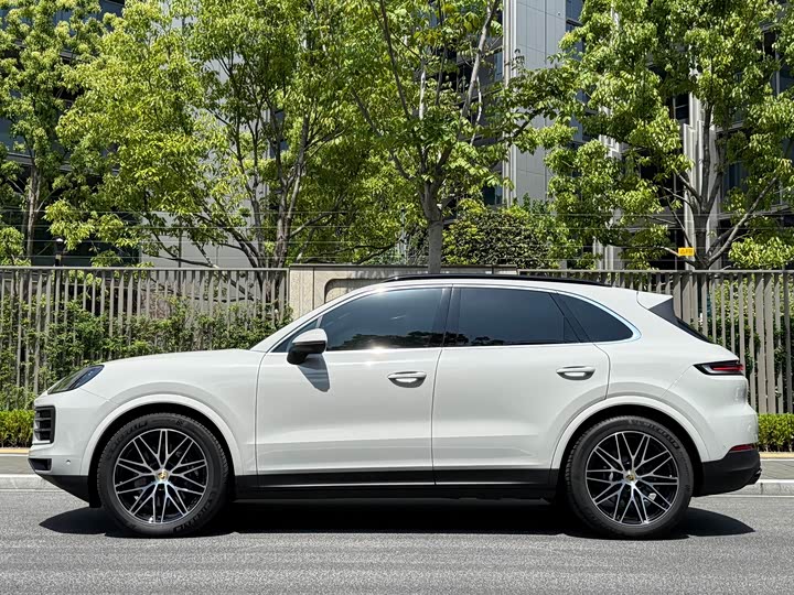 Фото 4 - Porsche Cayenne