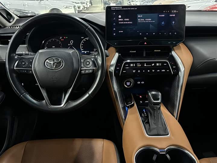 Фото 8 - Toyota Venza
