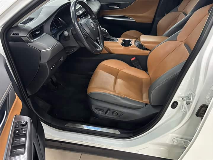 Фото 9 - Toyota Venza