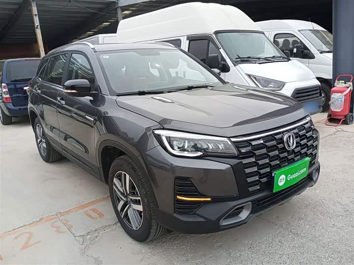Фото 4 - Changan CS75