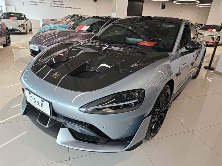 2025 Xiaomi SU7 Ultra