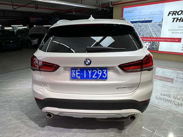 Фото 6 - BMW X1