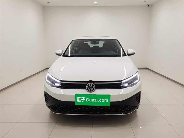 Фото 3 - Volkswagen Lavida