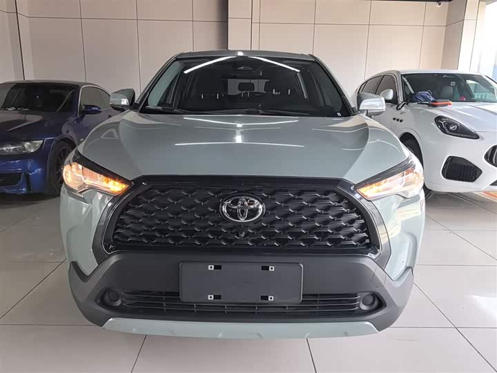 Фото 3 - Toyota Corolla Cross