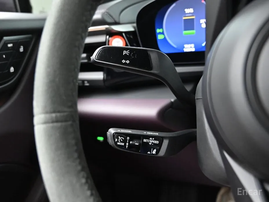 Porsche Macan 2024 Base 4