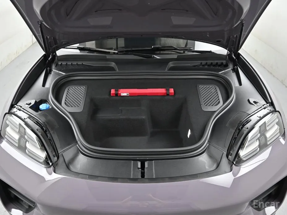 Porsche Macan 2024 Base 4