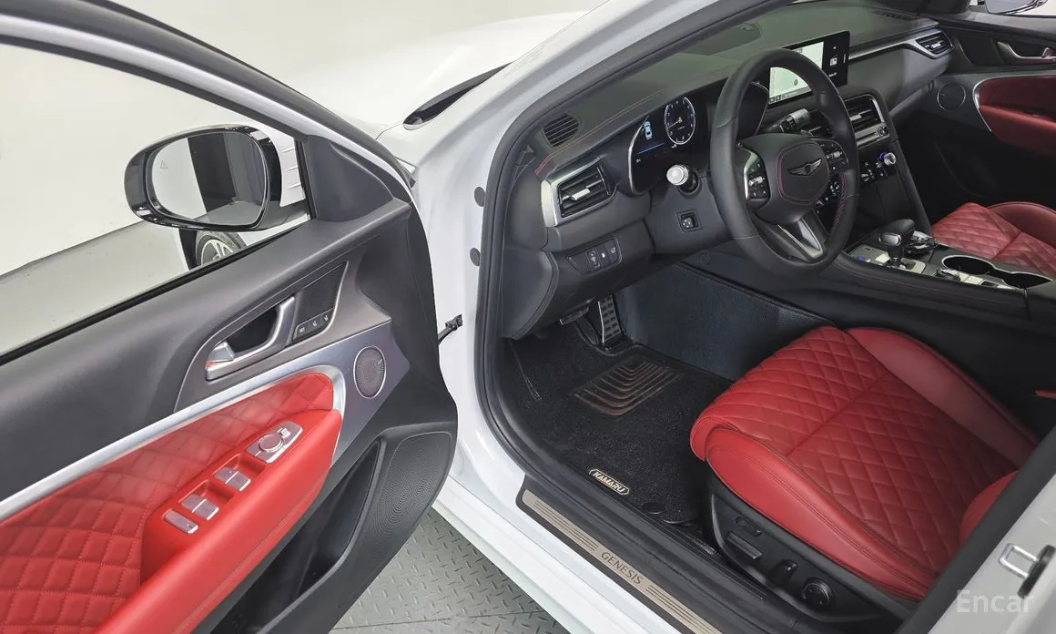 Genesis G70 2020 Gasoline 2.5T 2WD