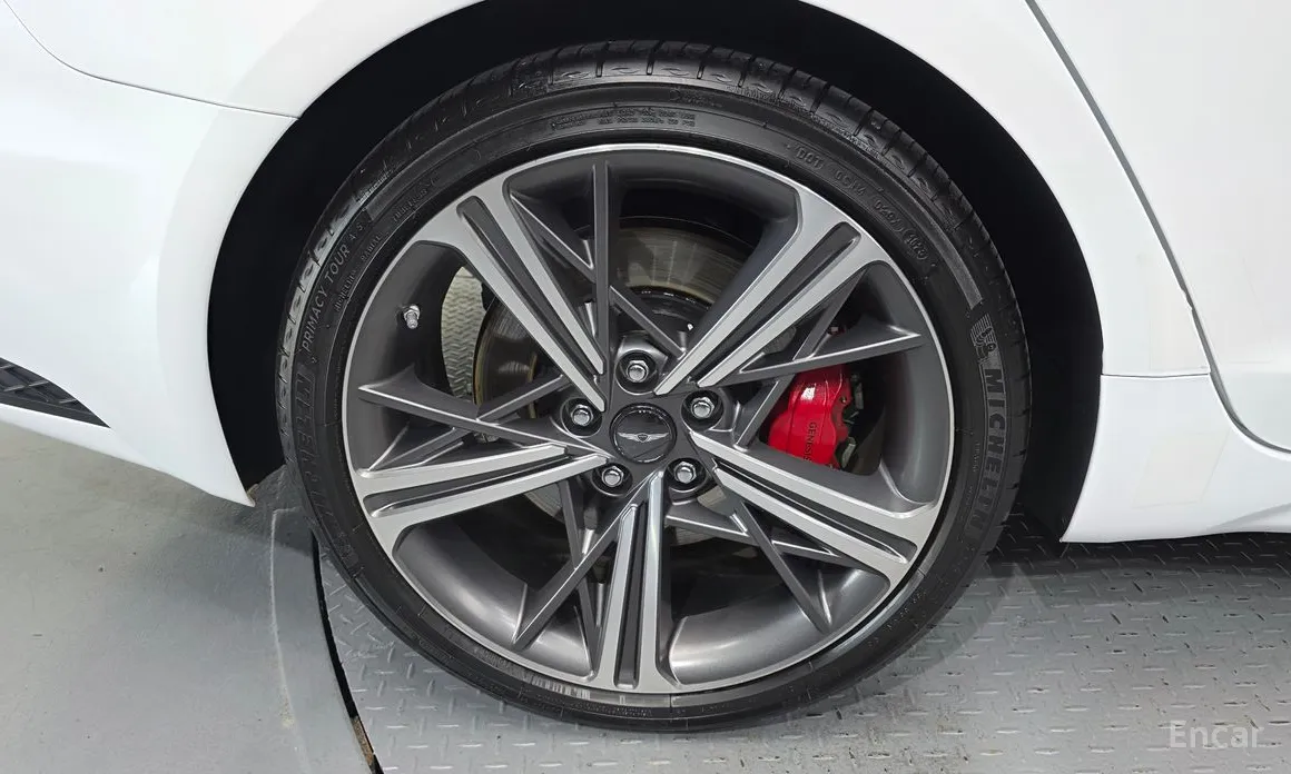 Genesis G70 2020 Gasoline 2.5T 2WD
