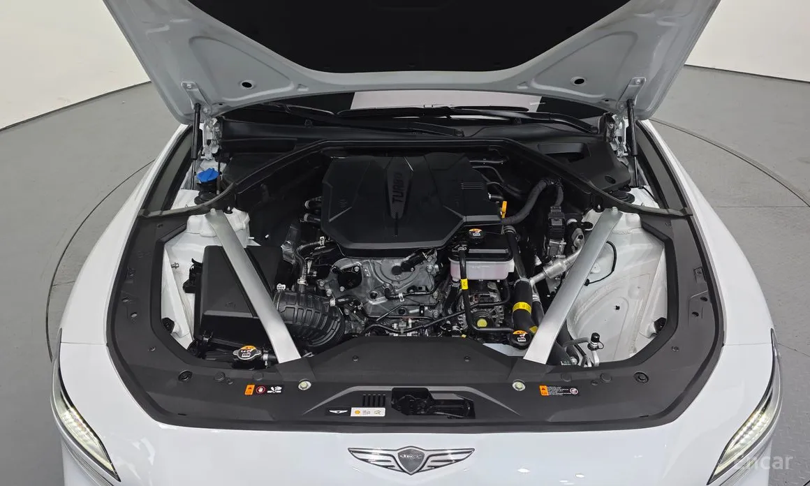 Genesis G70 2020 Gasoline 2.5T 2WD