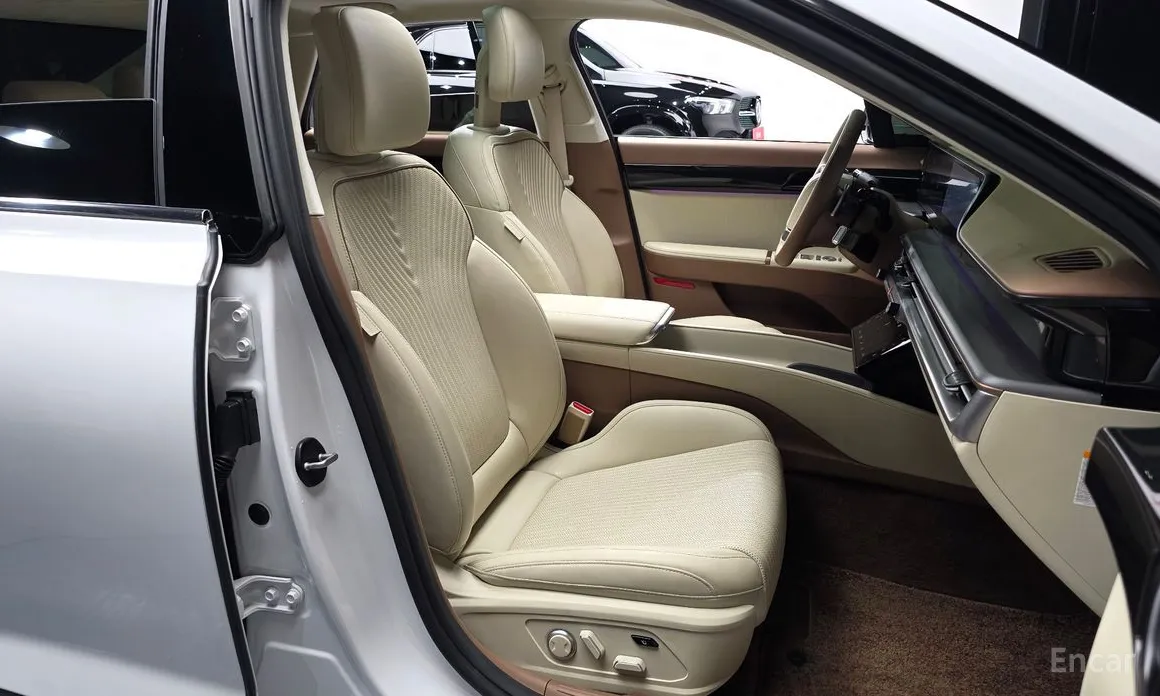 Zdjęcie 11 - Hyundai Grandeur