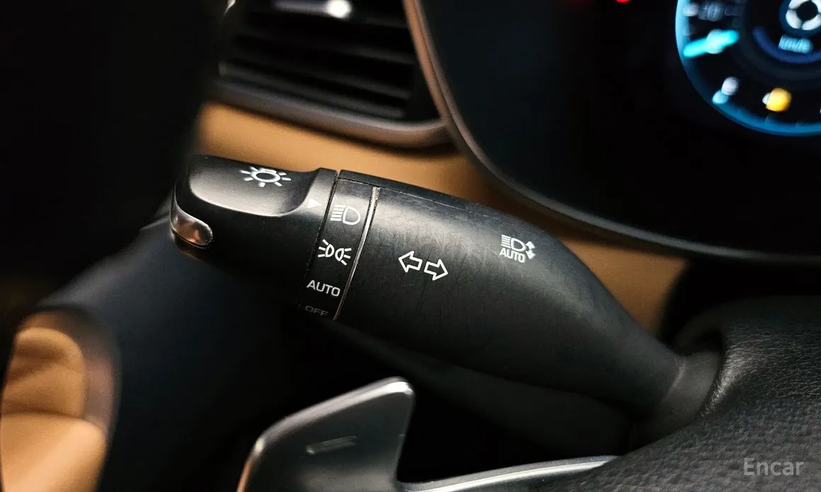 صورة 29 - Genesis G70